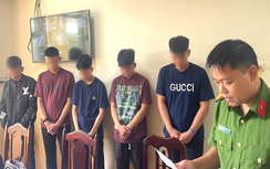 Ninh Bình: Khởi tố 5 đối tượng đi xe mô tô ném vỏ chai vào người đi đường