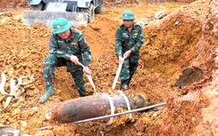 Hủy nổ thành công quả bom còn nguyên kíp nổ nặng khoảng 250kg ở Nghệ An