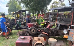 Gia Lai: Dán phản quang xe công nông tại nhiều địa phương nhằm giảm thiểu TNGT