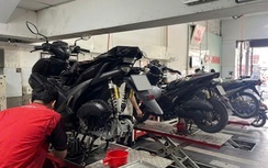 Những ngày đầu đổ xăng E10, xe máy vận hành ra sao?