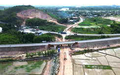 Cao tốc Cam Lộ - La Sơn: Đề xuất điều chỉnh nút giao tỉnh lộ 12B