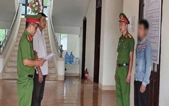 Khởi tố nam thanh niên vi phạm nồng độ cồn, chạy xe máy tông chết người khuyết tật