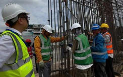 Metro số 2 bắt đầu hạ lồng thép thi công ga ngầm Phạm Văn Bạch