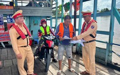 Cà Mau: Siết chặt an toàn giao thông đường thủy mùa mưa bão