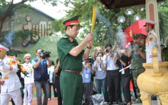 Đại tướng Phan Văn Giang dâng hương, thăm lực lượng tìm kiếm hài cốt liệt sĩ tại TP.HCM