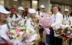 Nữ du khách Tây Ban Nha trở thành vị khách quốc tế thứ 5 triệu đến Hà Nội