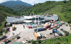 Hà Tĩnh tăng cường kết nối hạ tầng giao thông vùng biên với Lào