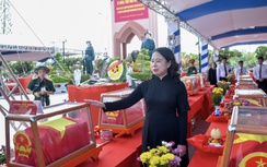 Phó Chủ tịch nước Võ Thị Ánh Xuân dự lễ an táng 235 hài cốt liệt sĩ ở An Giang