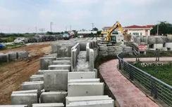 Chủ đầu tư cảnh báo phạt nhà thầu chậm tiến độ dự án nâng cấp QL2