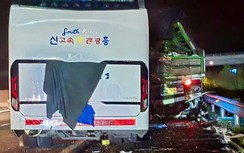 Lâm Đồng: Xe khách tông đuôi xe tải, một nữ hành khách tử vong