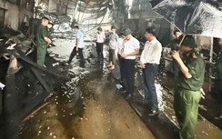 Lãnh đạo Hà Nội trực tiếp chỉ đạo khắc phục hậu quả vụ cháy tại Chương Mỹ