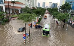 Hà Nội lên kịch bản phân luồng giao thông khi mưa lớn, ngập trên 30cm có thể cấm đường