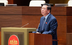 Minister Tran Hong Minh explains higher investment for Lao Cai-Hanoi-Hai Phong railway