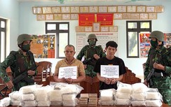 Quảng Ngãi: Bắt 2 đối tượng "cõng" gần 30kg ma túy trên QL14