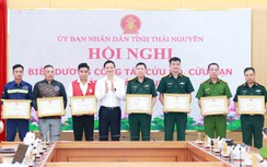 Thái Nguyên: Khen thưởng 11 tập thể, cá nhân cứu hộ vụ lật thuyền tại đập tràn Tân Thái