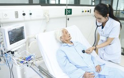 Bệnh viện Bạch Mai kịp thời cứu sống cụ bà gần 100 tuổi