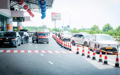 Toàn cảnh giao thông 9/8: Nội Bài tổ chức lại giao thông, phân làn riêng cho hành khách
