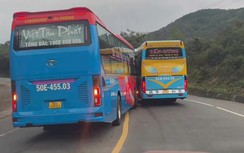 Vừa lật xe khiến 4 người chết, xe Việt Tân Phát lại vượt ẩu trên đèo Mang Yang gây tai nạn
