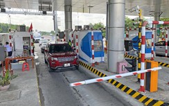 Gỡ vướng để bỏ barie trạm thu phí