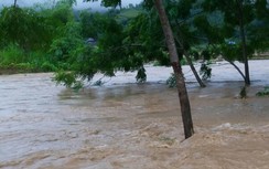 Bộ Xây dựng chỉ đạo khẩn ứng phó lũ trên các tuyến sông