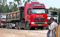 Xe tải xếp hàng chờ mua đá: Quảng Ngãi ưu tiên vật liệu cho công trình nội tỉnh