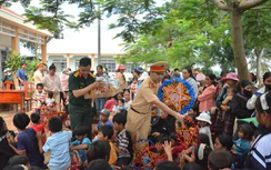 Rộn ràng "Đêm hội trăng rằm" hướng đến học sinh vùng khó khăn Gia Lai
