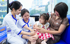Chính thức tiêm vaccine phòng bệnh tay chân miệng cho trẻ dưới 6 tuổi