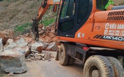 Nghệ An: Đảm bảo giao thông thông suốt cho ngày khai giảng sau mưa lớn kéo dài gây sạt lở