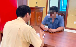 Phạt người lái đò ở Hải Phòng vì không hướng dẫn khách dùng dụng cụ cứu sinh