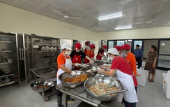 Hà Nội yêu cầu rà soát toàn bộ phương án tổ chức bữa ăn bán trú