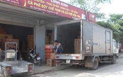 Thị trường quà Tết ngập bánh kẹo “nhái”, giá bèo