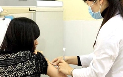 Tiêm vaccine miễn phí để dập ổ dịch rubellaa