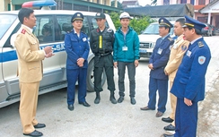 "Sát thủ" săn xe quá tải