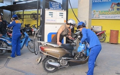 Xăng dầu nhấp nhổm tăng giá mạnh