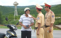 Mạnh tay với “ma men” trên đường