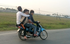 Xe buýt, taxi và CSGT sẽ được điều về quê