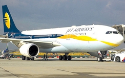 Truy lùng người đàn ông nhảy khỏi máy bay từ độ cao 4,5m