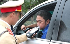 "Phạt tiền không sợ, phạt tù chắc chắn sợ!"