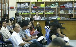 Mua lẻ bảo hiểm y tế tại phường, xã khó như "lên giời"