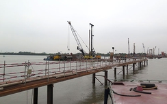 Thúc tiến độ cao tốc Hạ Long - cầu Bạch Đằng sớm 6 tháng