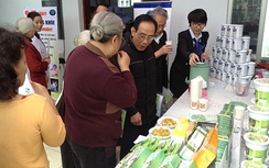 Tai hại “mê cung” thực phẩm chức năng: Tiền mất, bệnh nặng thêm