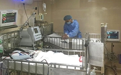 Cứu sống hai bệnh nhi biến chứng nặng ho gà