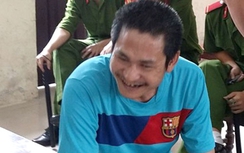 Trùm giang hồ đất Bắc cười tươi khi thoát án tử