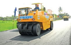 Đảng vững mạnh, DN vượt sóng gió