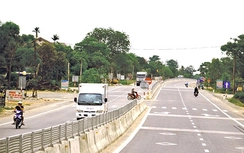 Linh hoạt giải pháp ATGT trên đường mới khai thác