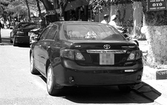 Ô tô đỗ trái đường gián tiếp gây tai nạn, xử lý thế nào?