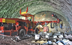 Làm chủ công nghệ thi công hầm xuyên núi