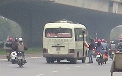 Hà Nội “thả sớm” xe khách bị đình chỉ có bất thường?