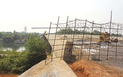 Quảng Trị: “Đói vốn”, 6 năm ròng chưa xong cầu Sông Hiếu