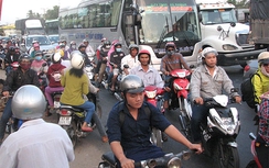 Tiền Giang: Thi công cầu trên QL1 gây ùn ứ giao thông